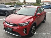 Usata Kia Stonic Urban 99 CV (72 kW) 2023 Rosso SUV