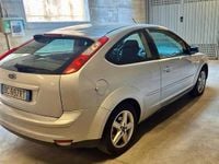 Usata Ford Focus 115 CV (84 kW) 2006 Grigio Coupé