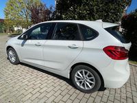 Usata BMW 216 Active Tourer Efficient Dynamics 116 CV (85 kW) 2017 Bianco Monovolume