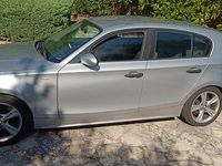 Usata BMW 118 122 CV (89 kW) 2006 Grigio Utilitaria