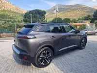 Usata Peugeot 2008 GT 131 CV (96 kW) 2023 Grigio SUV