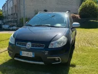 Usata Fiat Sedici Dynamic 135 CV (99 kW) 2013 Nero SUV