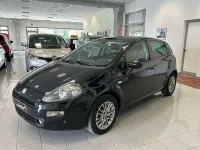 Usata Fiat Punto Lounge 84 CV (61 kW) 2012 Nero Utilitaria