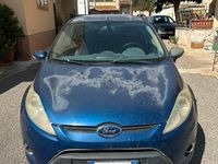 Usata Ford Fiesta Titanium 68 CV (50 kW) 2009 Blu Utilitaria