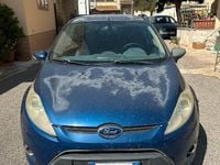Second-hand Ford Fiesta Titanium 70 CP (51 kW) 2009 Albastru Hatchback