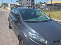 Usata Ford Fiesta 70 CV (51 kW) 2011 Grigio Berlina