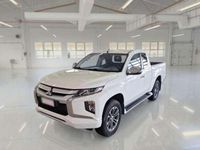 Usata Mitsubishi L200 150 CV (110 kW) 2020 Bianco Pick-up