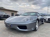 Usata Ferrari 360 400 CV (294 kW) 2004 Argento metallizzato Cabrio