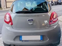 Usata Ford Ka 69 CV (50 kW) 2015 Grigio Berlina