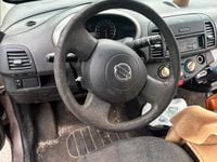 Usata Nissan Micra 65 CV (47 kW) 2006 Marrone Berlina