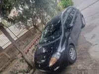 Usata Fiat Grande Punto 65 CV (47 kW) 2016 Nero Utilitaria