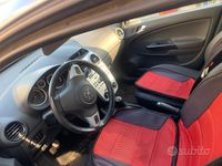 Usata Opel Corsa 85 CV (62 kW) 2013 Grigio Utilitaria