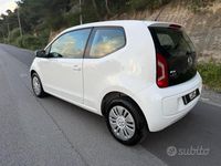 Usata VW up! high up! 75 CV (55 kW) 2015 Bianco Utilitaria