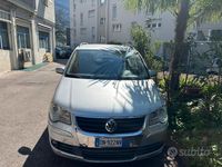 Usata VW Touran 136 CV (100 kW) 2008 Grigio Monovolume