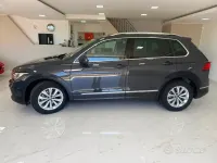 Usata VW Tiguan Life 122 CV (89 kW) 2023 Grigio SUV