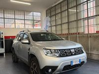 Usata Dacia Duster Prestige 110 CV (80 kW) 2018 Argento Station wagon