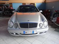 Usata Mercedes CLK200 192 CV (141 kW) 2000 Grigio Cabrio