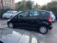 Usata Mercedes A160 Executive 82 CV (60 kW) 2012 Nero Utilitaria