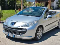 Usata Peugeot 207 CC 150 CV (110 kW) 2007 Grigio Cabrio