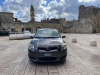 usata Toyota Auris -