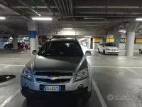 Usata Chevrolet Captiva 127 CV (93 kW) 2008 Grigio SUV