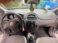 Usata Fiat Punto Easy 69 CV (50 kW) 2013 Argento Utilitaria