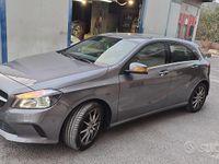 Usata Mercedes CLA180 2016 Grigio Berlina