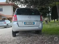 Usata Opel Zafira 101 CV (74 kW) 2010 Monovolume