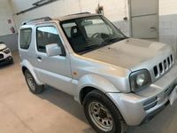 Usata Suzuki Jimny 86 CV (63 kW) 2009 Argento SUV