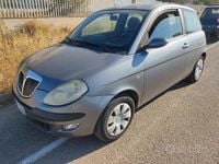 Usata Lancia Ypsilon 70 CV (51 kW) 2005 Grigio Utilitaria