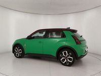 Usata Renault 5 E-Tech Komfort 77 kW (106 CV) 2025 Verde Utilitaria