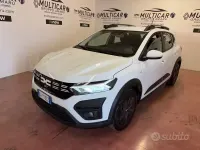 Usata Dacia Sandero Expression 101 CV (74 kW) 2024 Bianco Berlina