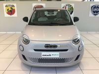 Nuova Fiat 500 Comfort 65 CV (47 kW) 2026 Blu/azzurro Utilitaria