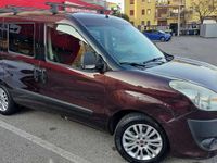 Usata Fiat Doblò Dynamic 135 CV (99 kW) 2011 Marrone Monovolume