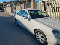 Usata Mercedes E220 170 CV (125 kW) 2008 Bianco Berlina