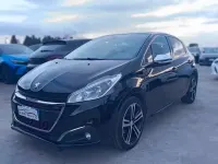 Usata Peugeot 208 GT-line 100 CV (73 kW) 2016 Nero Utilitaria