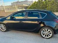 Usata Opel Astra Sport 135 CV (99 kW) 2011 Nero Berlina