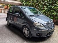 Gebraucht Lancia Musa 95 PS (69 kW) 2008 Grau Van / Kleinbus