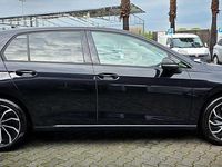 Usata VW Golf VIII Life 116 CV (85 kW) 2020 Nero Berlina