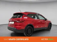 Usata Seat Arona Reference 95 CV (69 kW) 2024 Rosso pastello SUV
