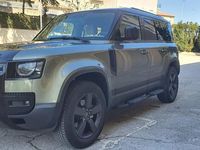 Usata Land Rover Defender SE Dynamic 199 CV (146 kW) 2024 Grigio SUV