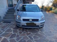 Usata Ford Fusion 68 CV (50 kW) 2003 Utilitaria