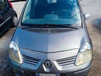 Usata Renault Modus 85 CV (62 kW) 2007 Grigio Monovolume