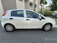 Usata Fiat Punto Street 95 CV (69 kW) 2017 Bianco Utilitaria