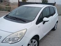 Usata Opel Meriva 120 CV (88 kW) 2013 Bianco Monovolume