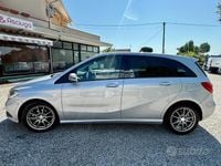 Usata Mercedes B180 Premium 109 CV (80 kW) 2014 Grigio Utilitaria