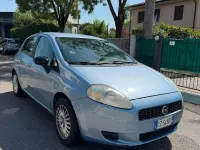 Usata Fiat Grande Punto Active 75 CV (55 kW) 2005 Blu Utilitaria