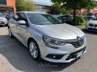 Usata Renault Mégane Life 110 CV (80 kW) 2019 Gray Berlina