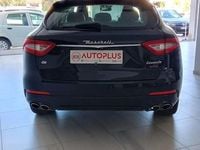 Usata Maserati Levante 250 CV (183 kW) 2018 Blu SUV