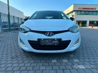 Usata Hyundai i20 GO! 84 CV (61 kW) 2014 Bianco Utilitaria